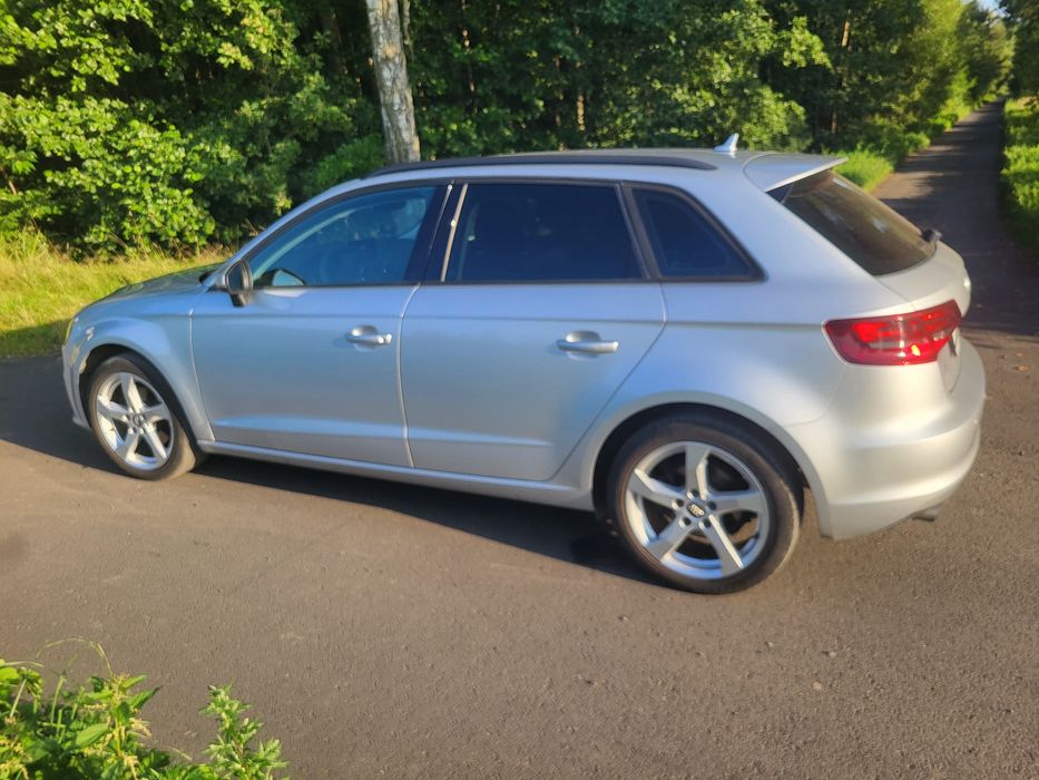 Sprzedam Audi A3 2014 rok, 280 000 km 27250.00zł