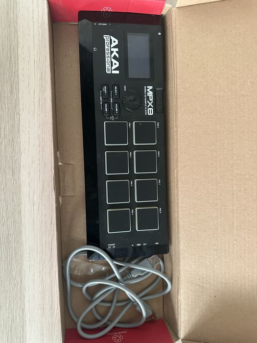 Akai MPX8 profissional
