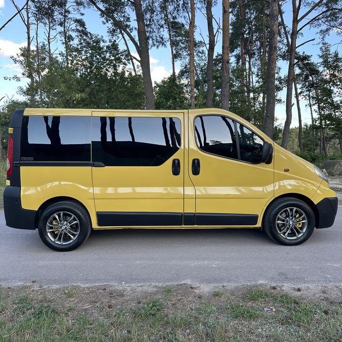 Пасажирські перевезення по Україні трансфер таксі 8 місць