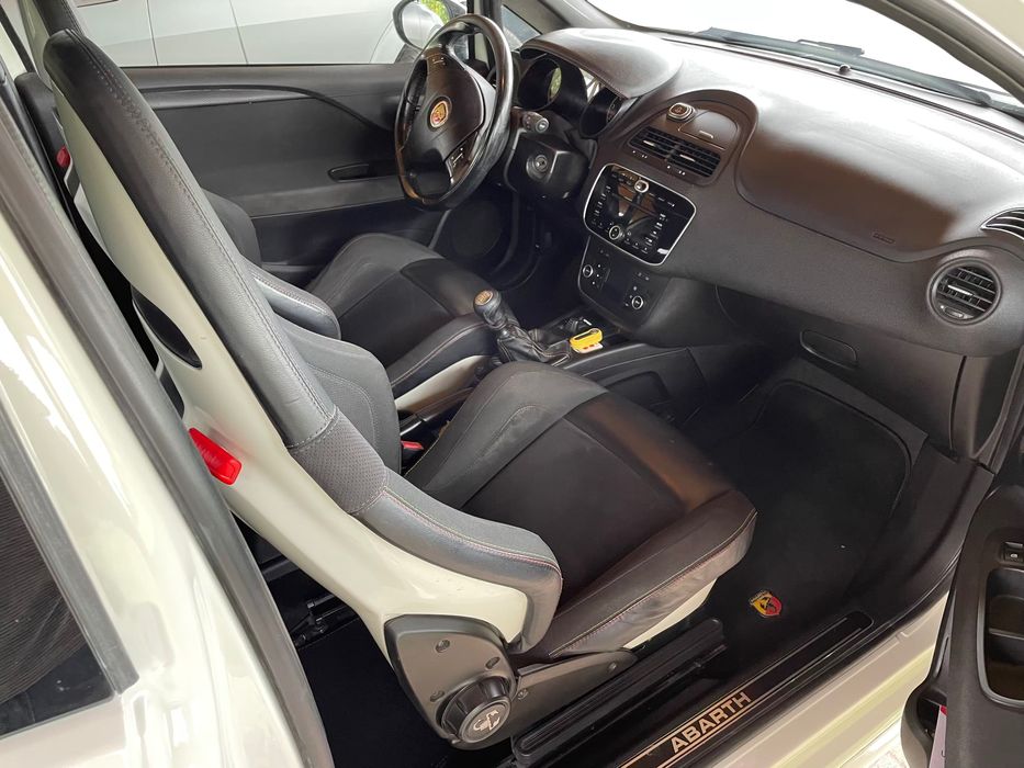 Abarth Punto Evo, 1,4 turbo, kubełki Sabelt, gwint KW, wydech Ragazzon, felgi Brembo,