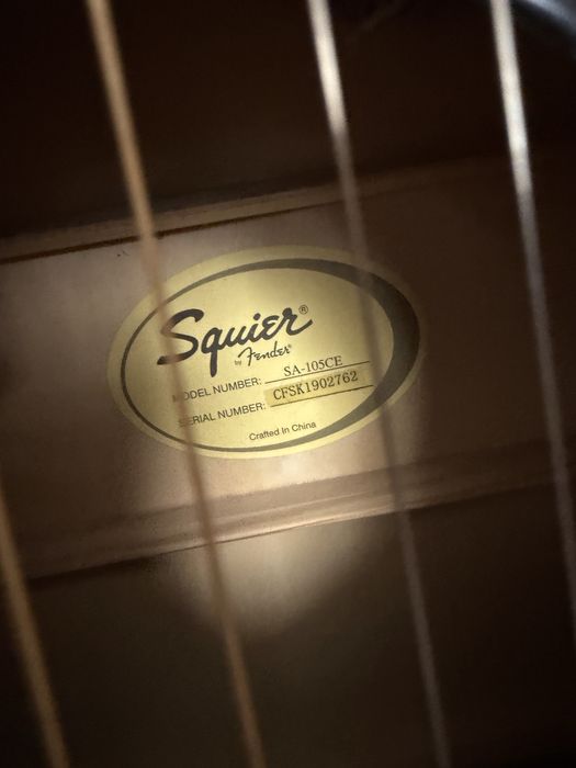 Fender Squier elektroakustyczna gitara