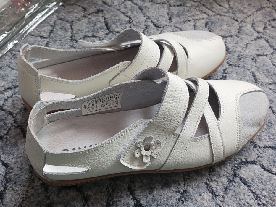 Skórzane buty rozmiar 42