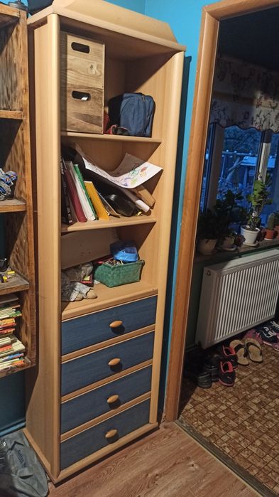 Meble młodzieżowe zadbane