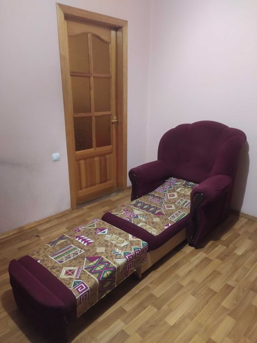 Крісло розкладне