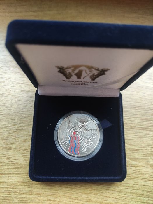 Монета 5 гривень Крапля життя у футлярі