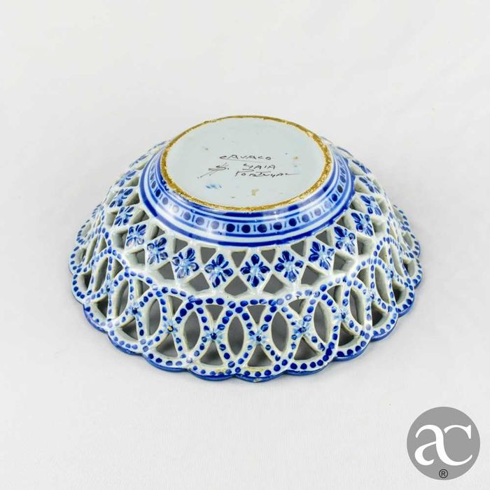 Taça / Fruteiro vazado em faiança Cavaco