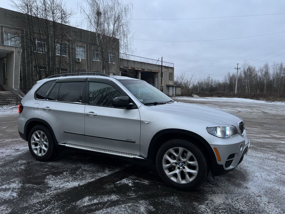 BMW X5 E70 3.0 бензин