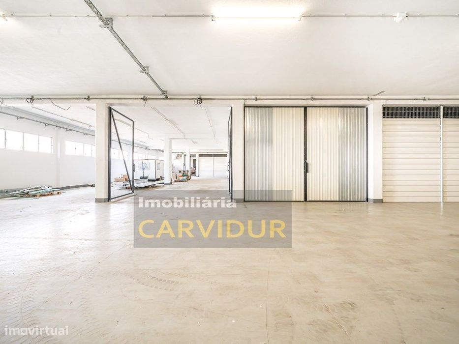 Armazéns desde 90m2 a 1000m2 ou mais ,pode escolher a área de que n...