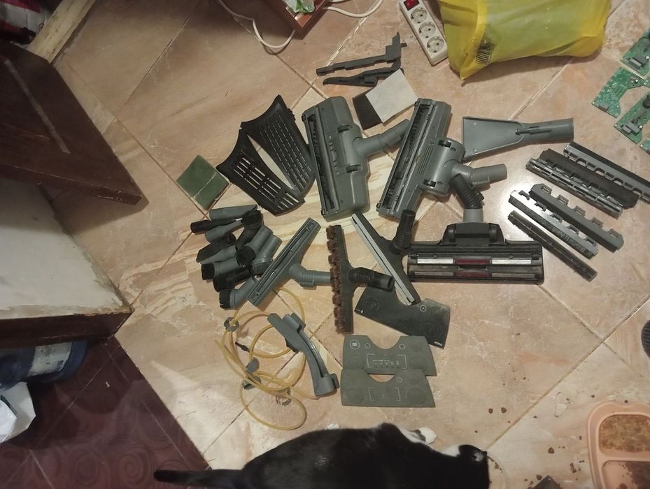 Продам аксессуары для пылесоса zelmer