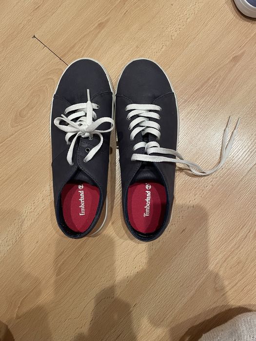 Vendo tennis timberland novos
