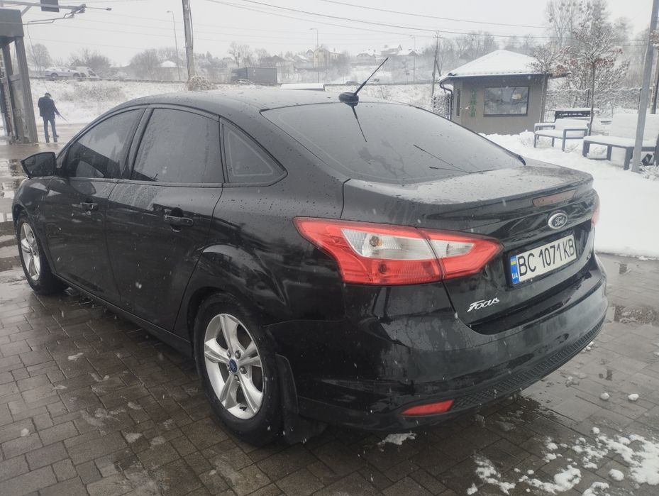Форд фокус 2.0 бенз автомат 2014