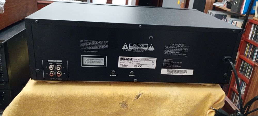 Teac AD-850 leitor CD,USB,e Deck de Cassetes-como novo
