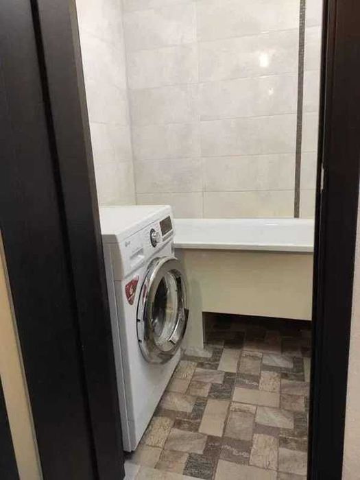 Оренда 1-к квартири на вул. Прилужна