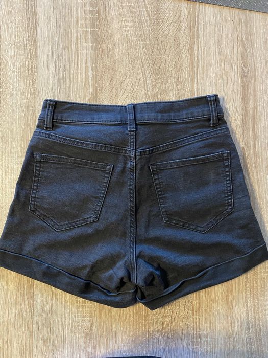czarne spodenki h&m S