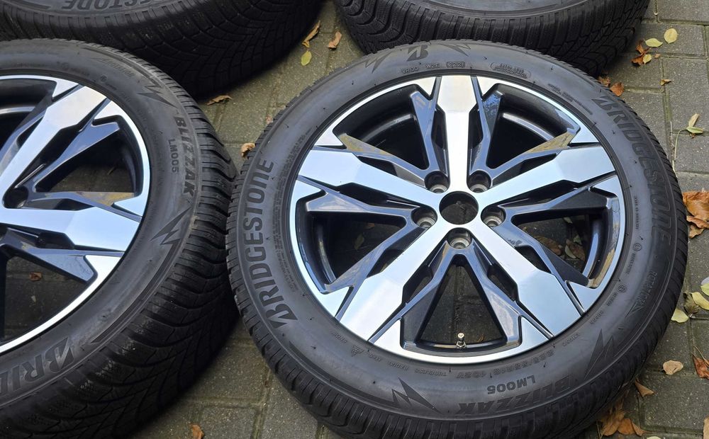 PEUGEOT 3008, 5008 Alufelga Opona Zina 225/55R18 Super Stan