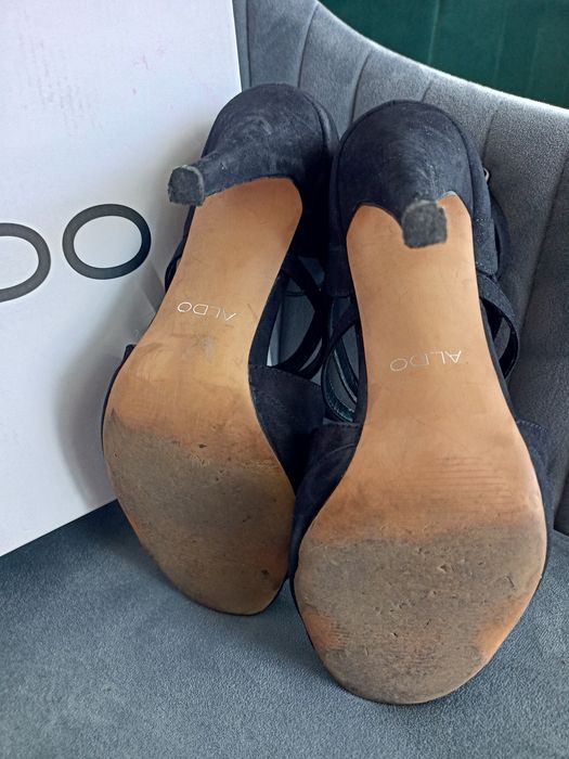 Sandały na szpilce ALDO rozmiar 38,5