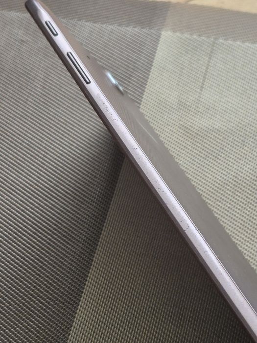 Samsung Galaxy Tab E