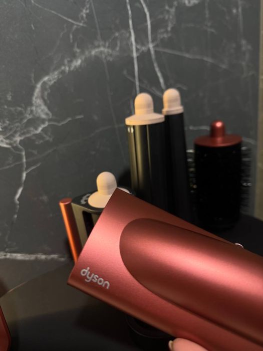 Dyson Airwrap Srtawberry Bronze