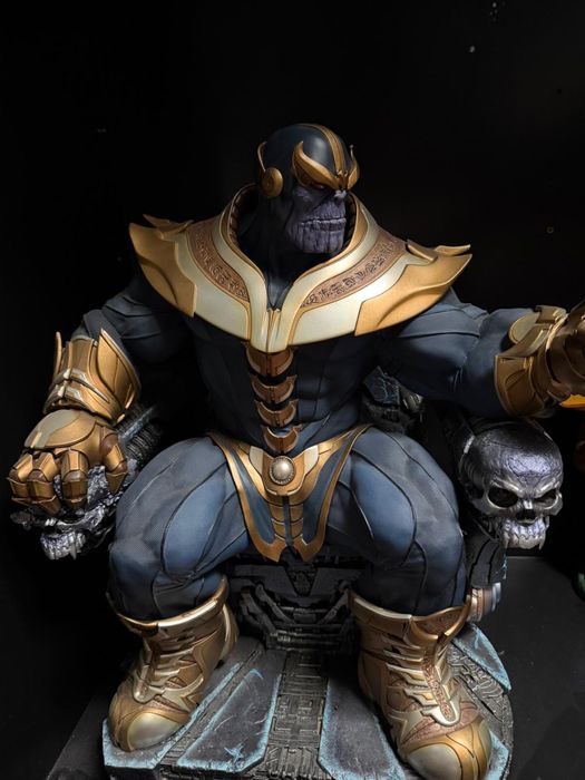 Sideshow Thanos on Throne