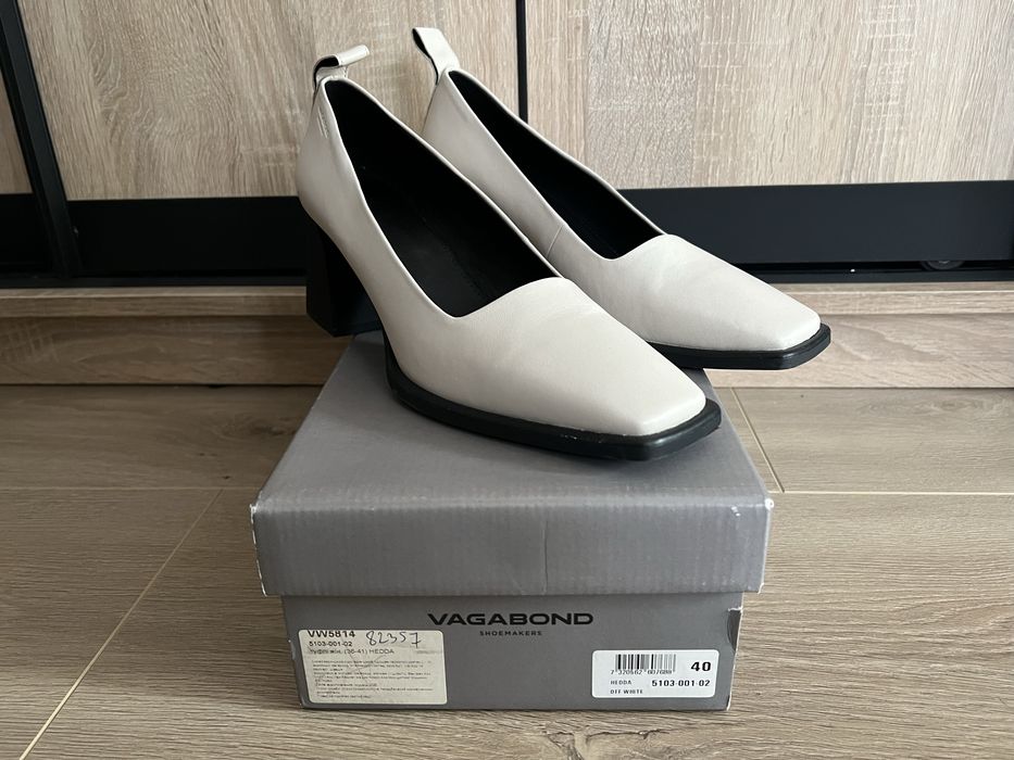 Туфлі Vagabond 40 розмір молочні