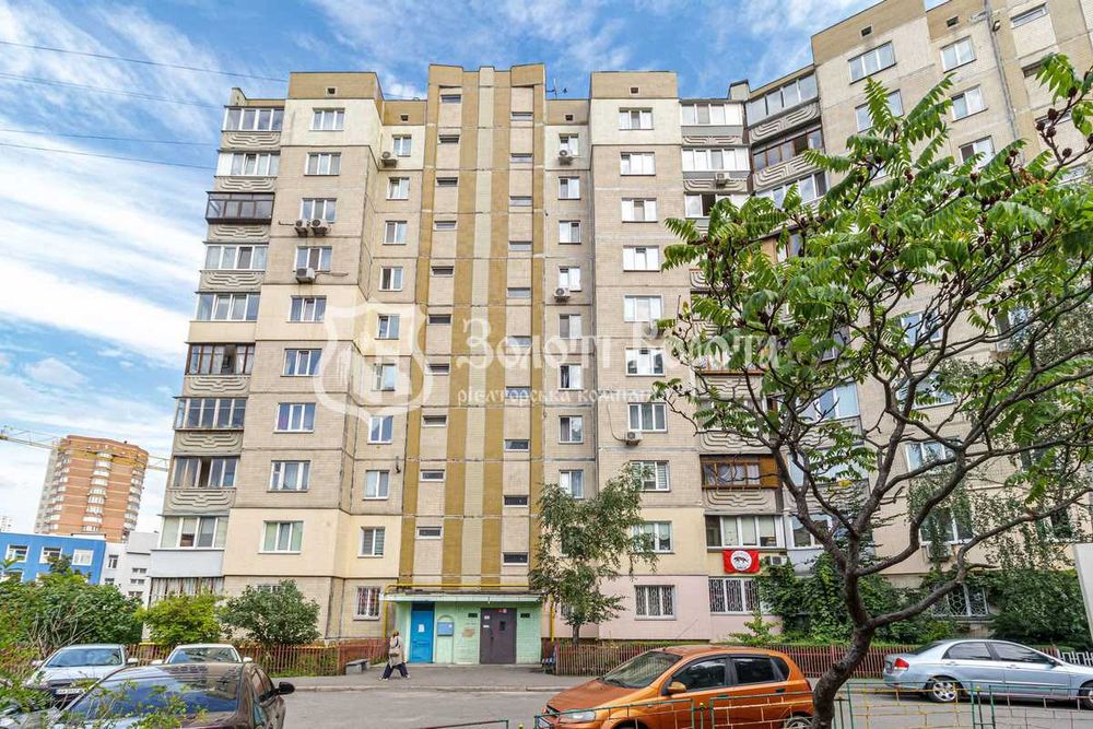 Квартира 3к. Гарний стан. Срібнокільська 22а, Осокорки, Дарницький р-н