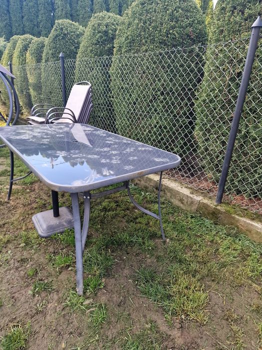 Stół parasol i krzesla ogrodowy komplet na taras transport
