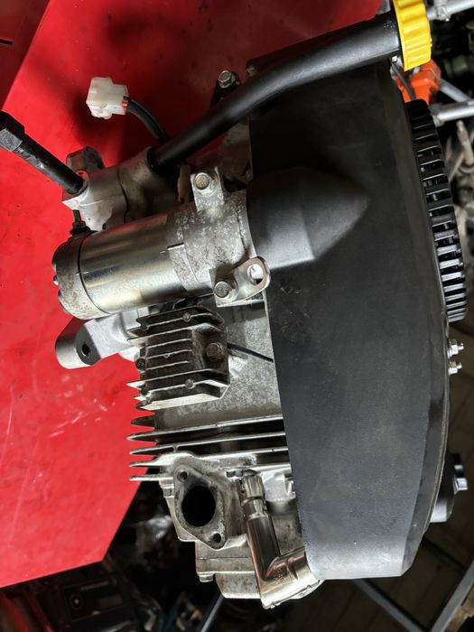 Silnik Stiga ST 350 Tornado Park