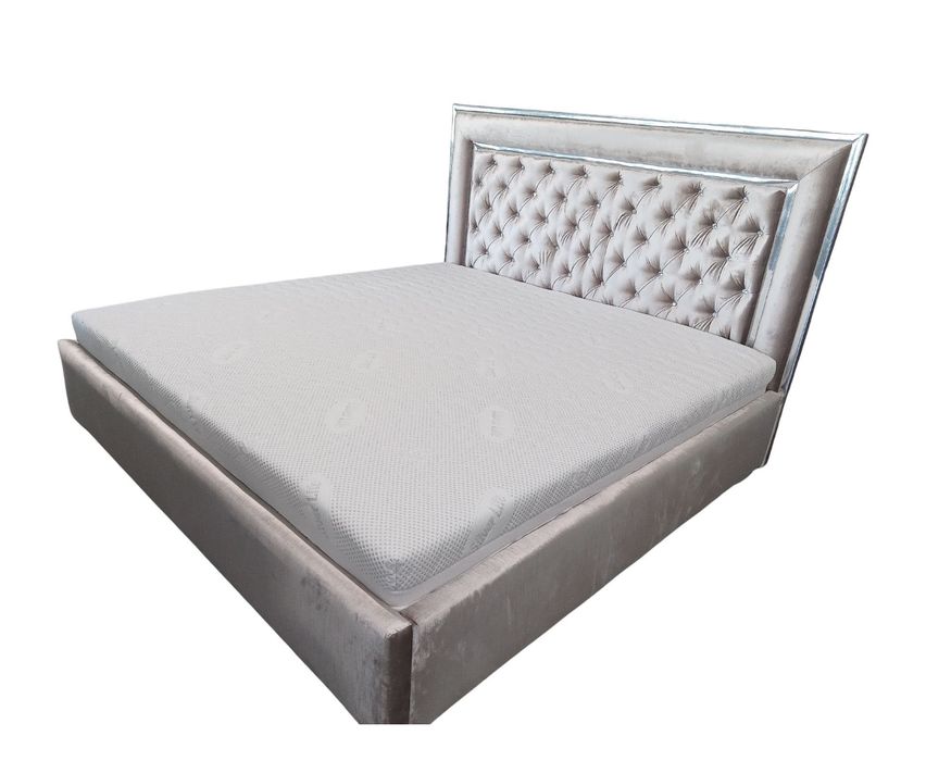 Łóżko sypialniane na wymiar