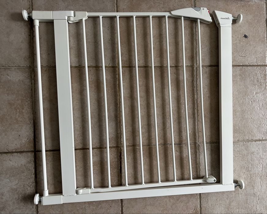 Barreira de segurança para criança MUNCHKIN 78x 82cm