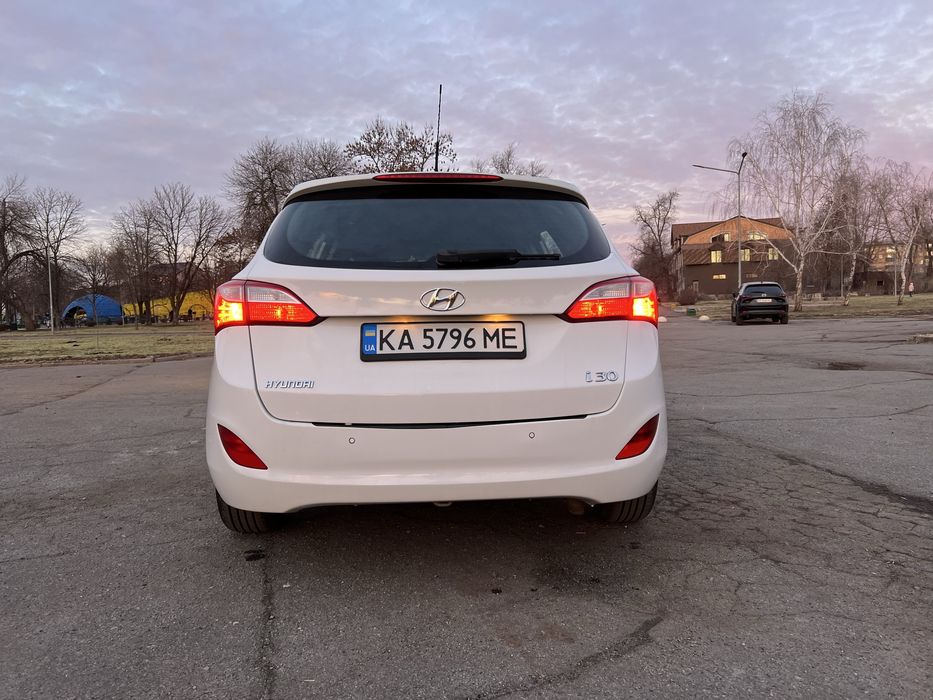 Продам і30 на автоматі