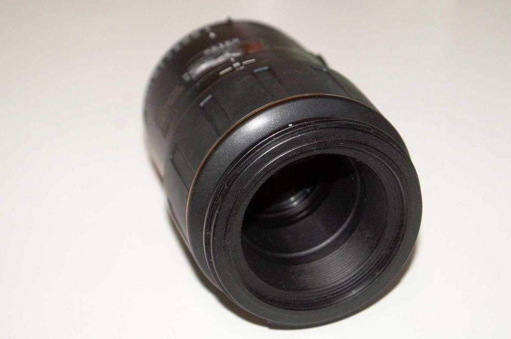 Pentax Tamron 90 f/2.8 Macro AF