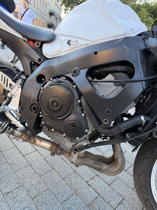 Suzuki GSX-R600 k6