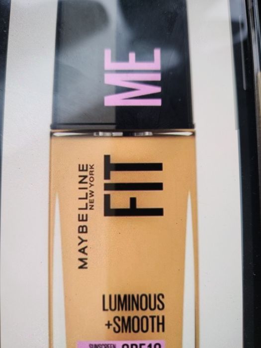 Fluid maibeline fit me luminous 10 sztuk