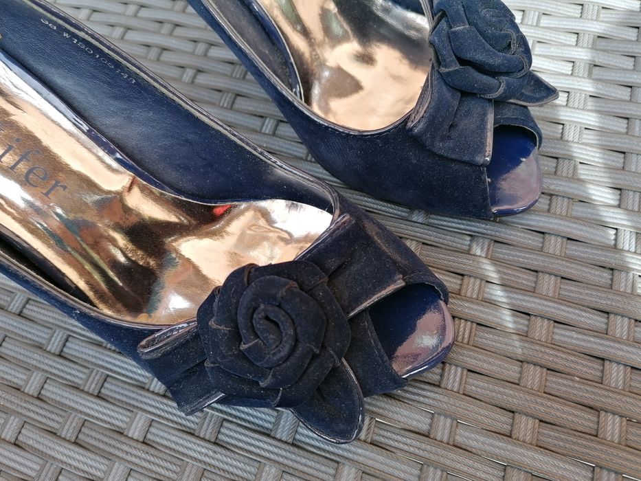 Szpilki damskie granatowe