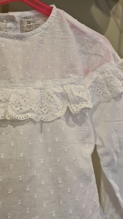 Blusa com folho no cabeção para menina de 7-8 Anos. ZY