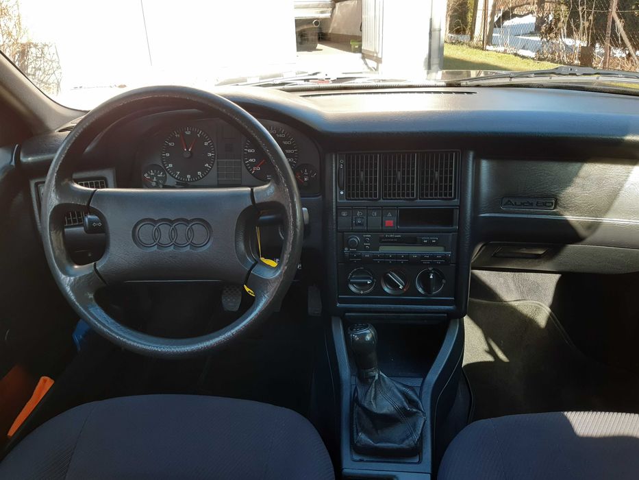 Audi 80 B4 2.0 90KM 160 000km oryginał bardzo ładny