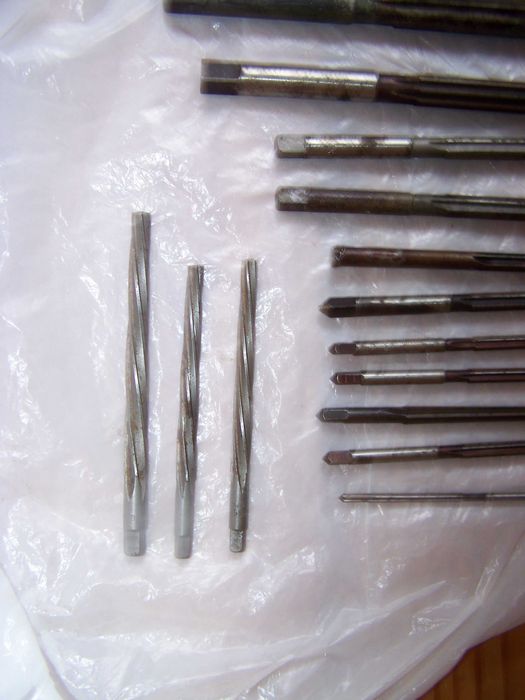 Развертки слесарные по металлу  разных размеров