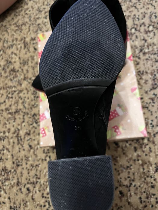 Ботильони жіночі