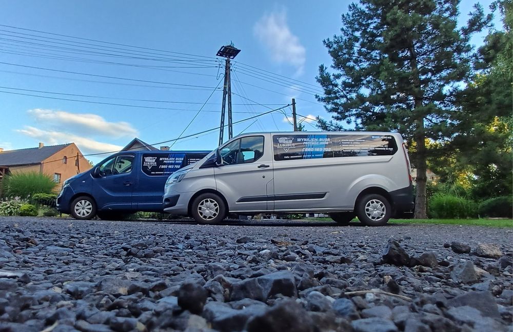 Wynajem busa 9-osobowego/ Przewóz osób/Transport/ Lotniska wesela
