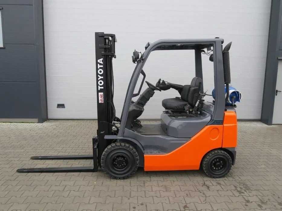 Wynajem wózek widłowy 1t 2t 3t t transport wózki widłowe Wypożyczalnia