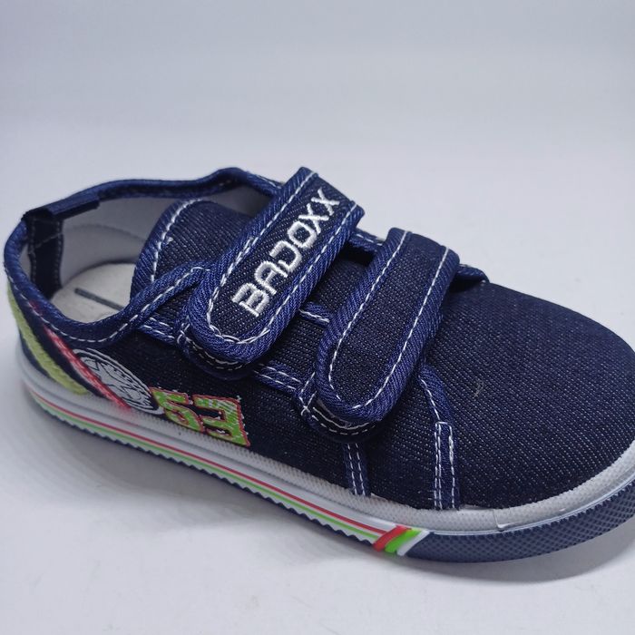 Nowe buty tenisówki trampki roz 26 wkładka skórzana profilowana 16.5 c