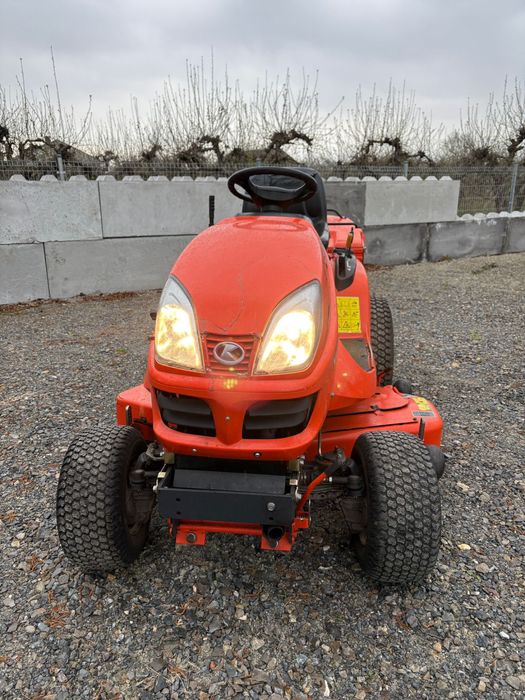 Kosiarka traktorek Kubota GR2120 4x4