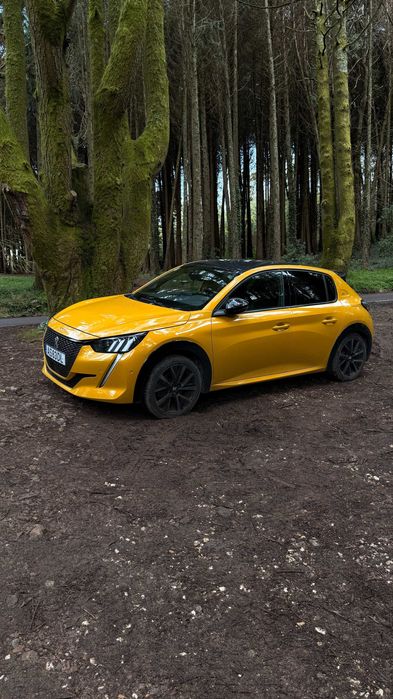 Peugeot 208 GT 2022