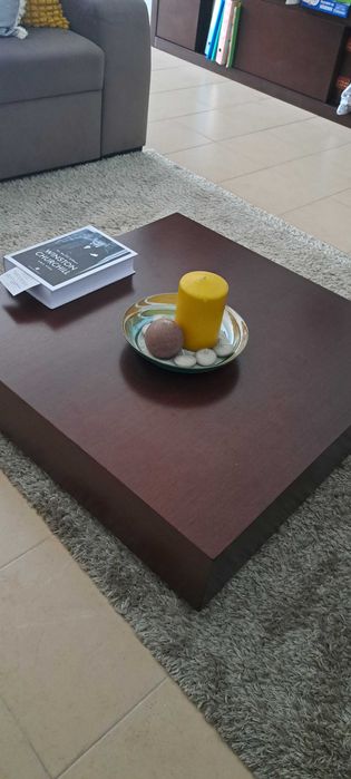 Mesa de centro em madeira