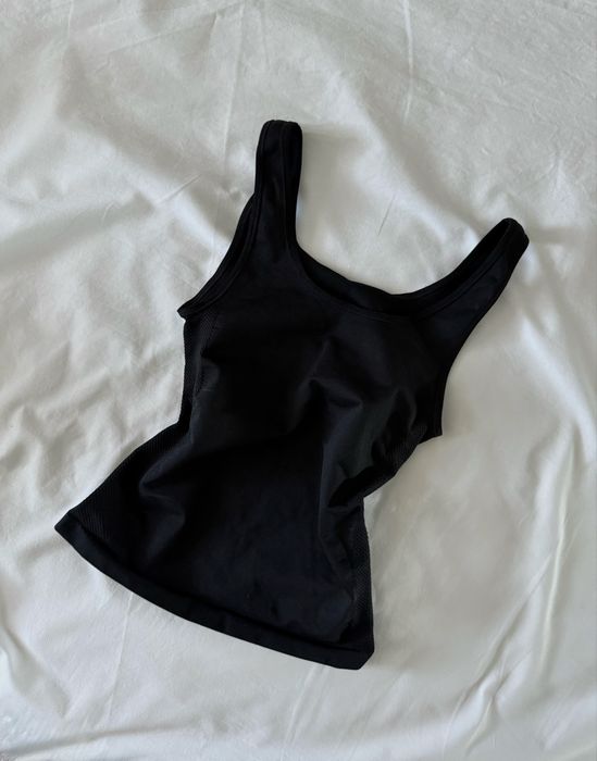 Базова футболка біла, сіра, чорна Zara