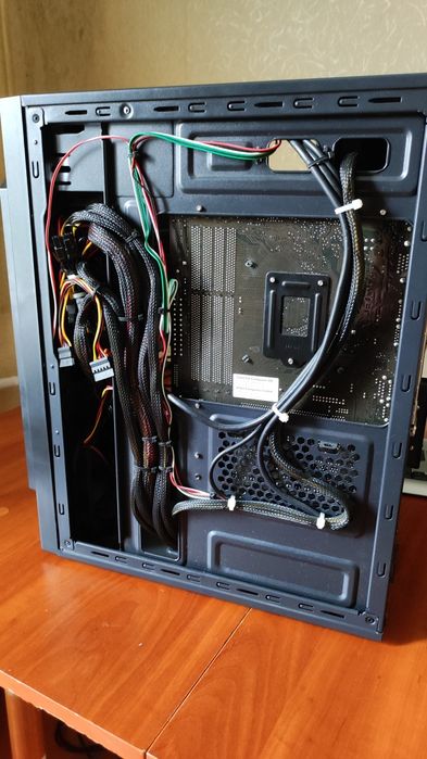 ПК ASUS 1150/i5 4460