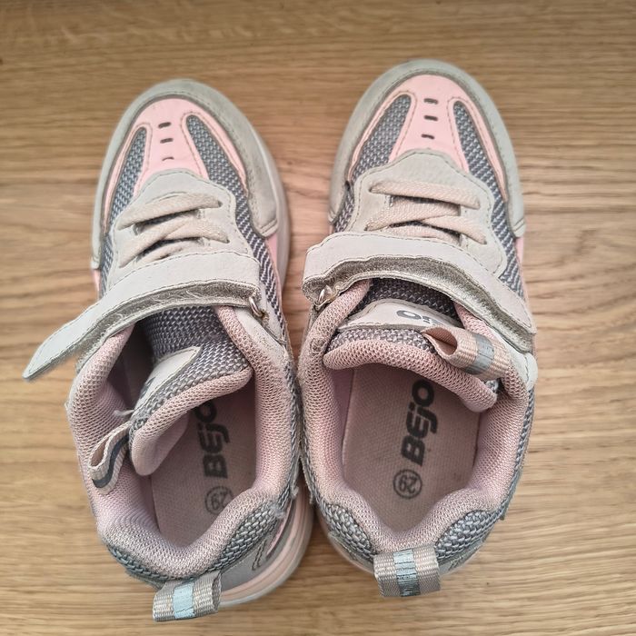 Adidasy dla dziewczynki 29