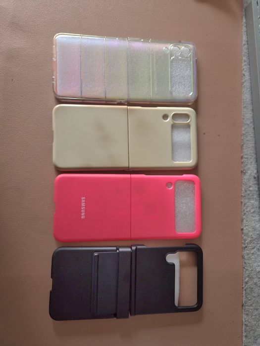 Samsung Z Flip3 8/256 cream,  та чохли