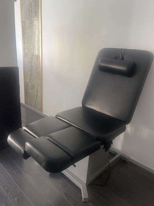 Cadeira de Podologia / Estética  Eletrica