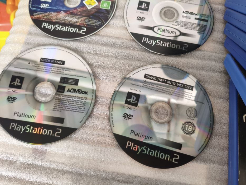 Conjunto de 33 jogos para Sony PlayStation 2 Ps2